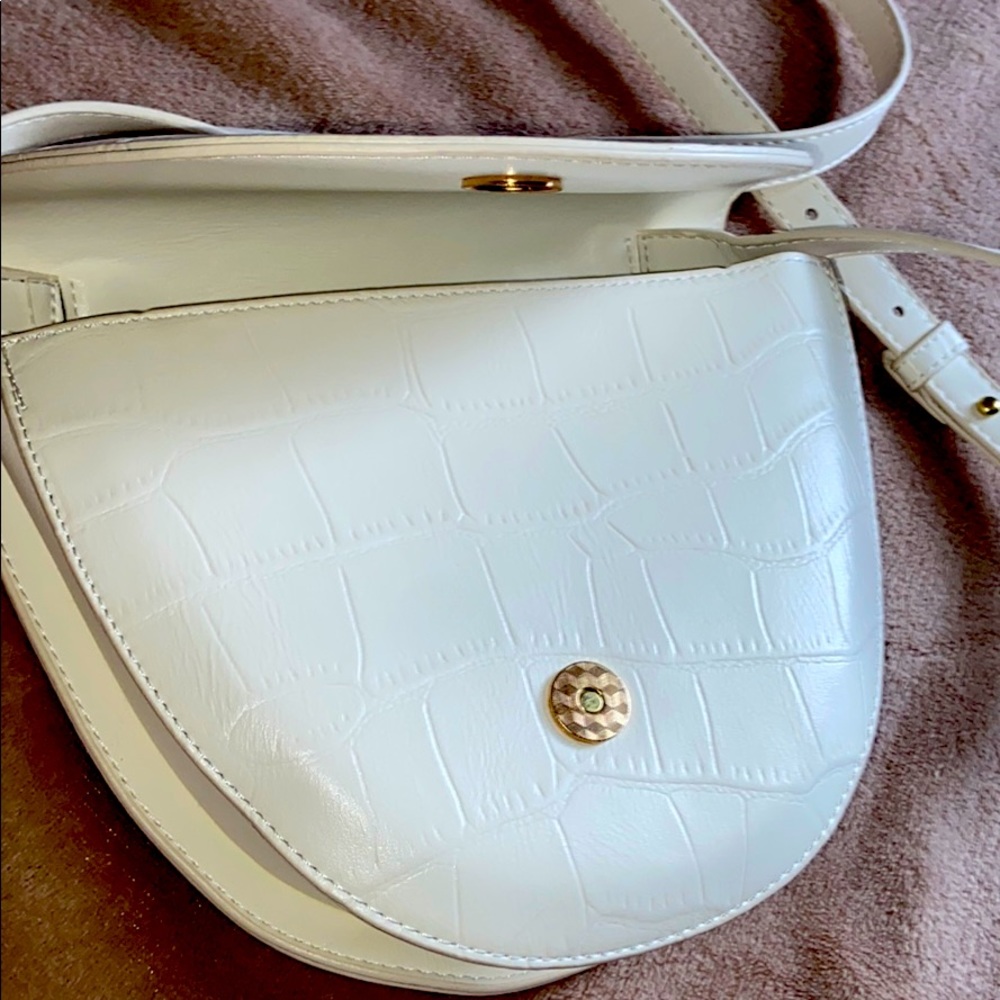 Mini Croc Pattern Shoulder Bag - Picture 3 of 3